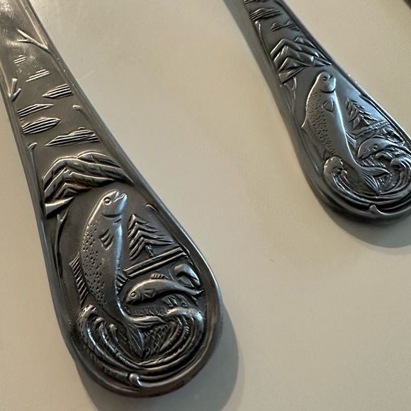 Cambridge Fish/Bass Stainless Flatware Silverware Old Stock - Picture 10 of 13